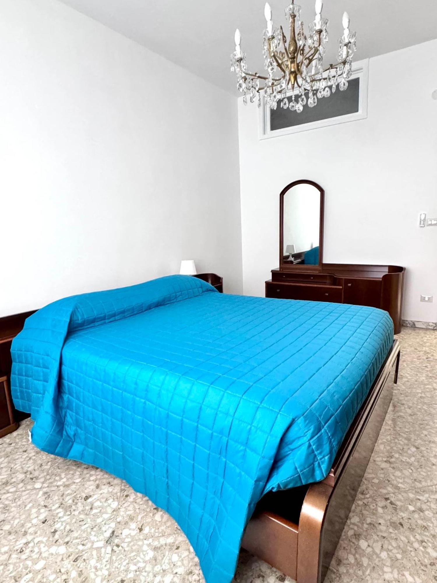 Aliste Apartment Brindisi Buitenkant foto